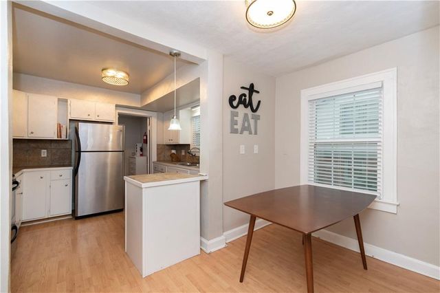 5331 Charlotte Street, Kansas City, MO 64110
