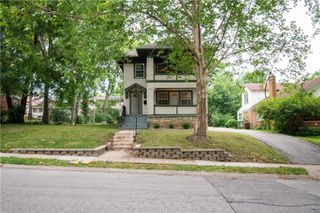 5331 Charlotte Street, Kansas City, MO 64110