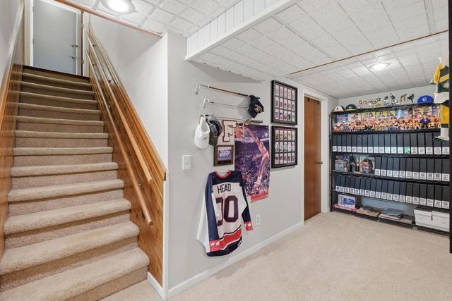 423 Butternut Drive, Oregon, WI 53575