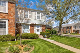 1050 WOODBRIDGE Street, St Clair Shores, MI 48080