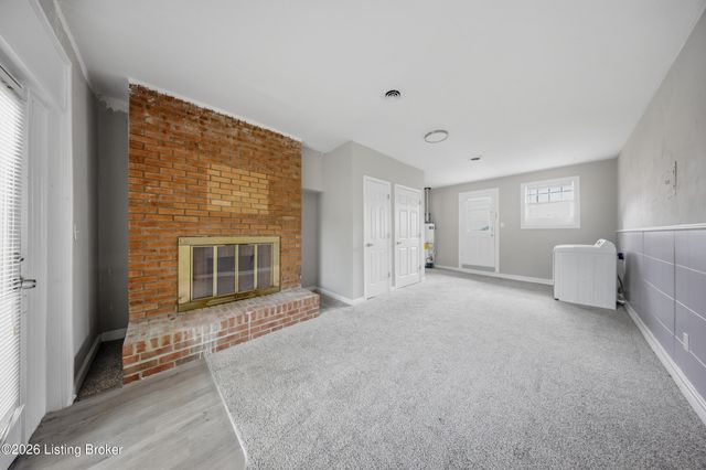6412 South Dr, Louisville, KY 40272