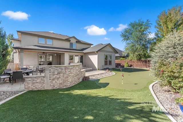 3208 S Fox Leash Ave, Eagle, ID 83616