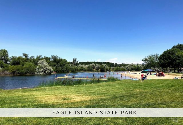 3208 S Fox Leash Ave, Eagle, ID 83616
