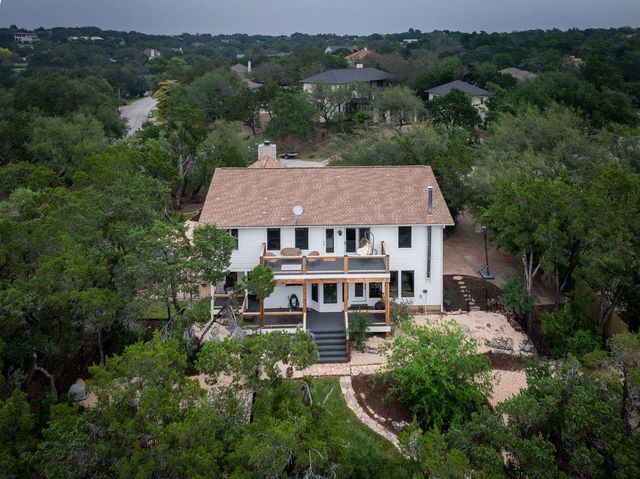 307 E Nautilus Ave, Lakeway, TX 78738