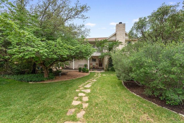 307 E Nautilus Ave, Lakeway, TX 78738