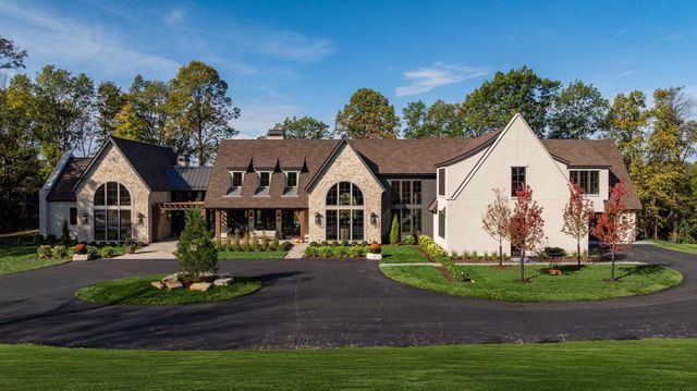 2295 Tamarack Drive, Medina, MN 55356