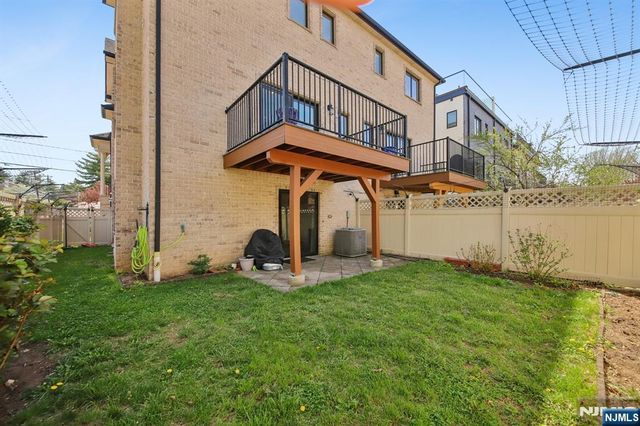 1547 13th Street, Fort Lee, NJ 07024