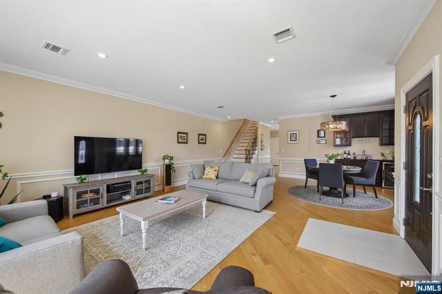 1547 13th Street, Fort Lee, NJ 07024