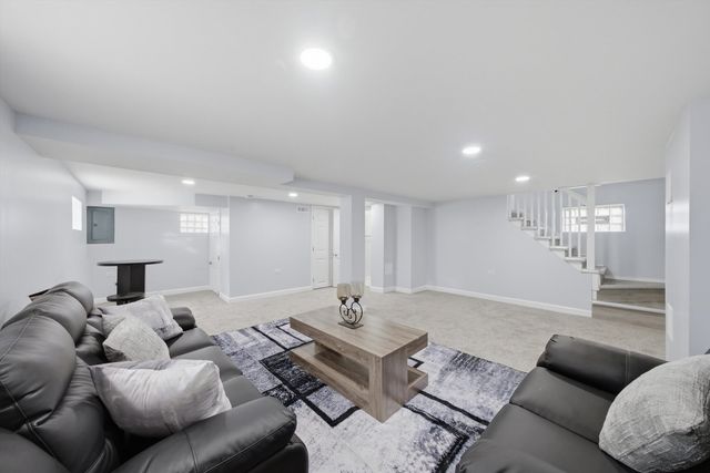 1130 156th Place, Calumet City, IL 60409