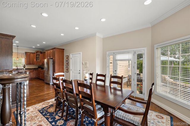 1370 Fieldway Drive, Bloomfield Charter Township, MI 48302