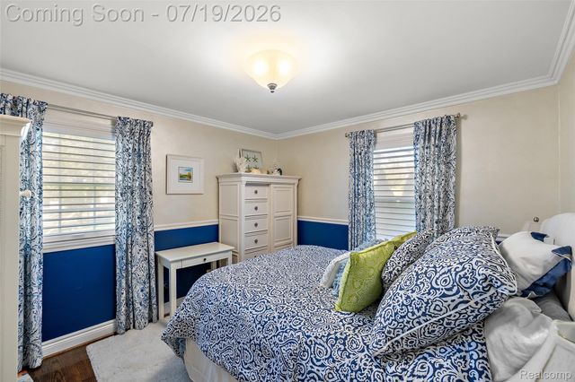 1370 Fieldway Drive, Bloomfield Charter Township, MI 48302