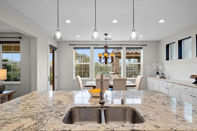 4120 Vittorio Drive, Roseville, CA 95661