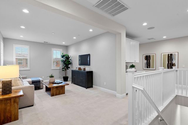 4120 Vittorio Drive, Roseville, CA 95661