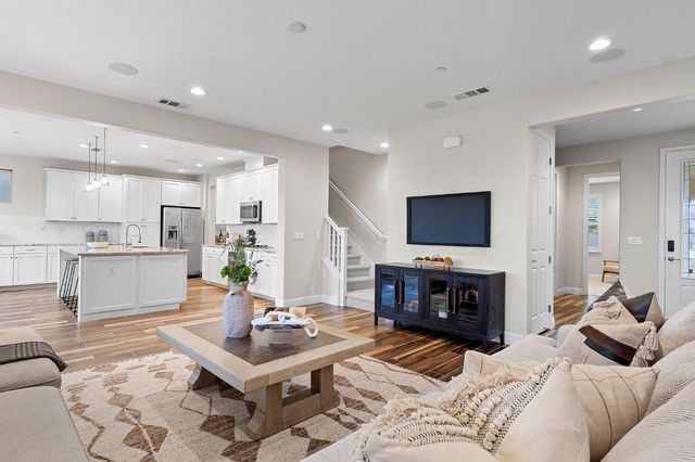 4120 Vittorio Drive, Roseville, CA 95661