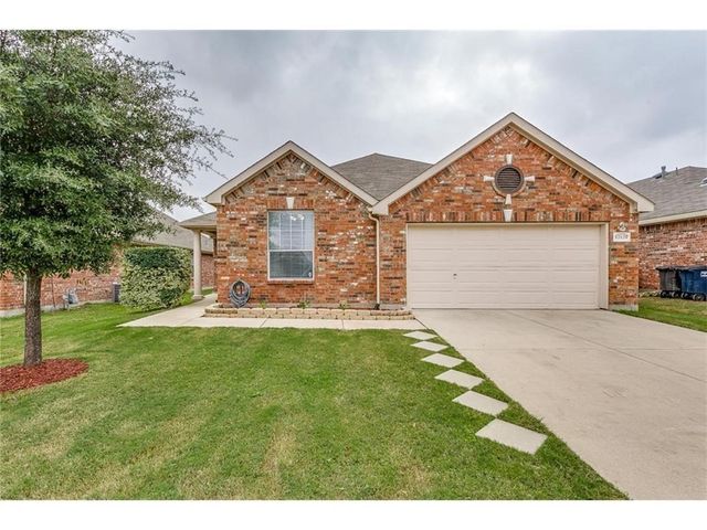 12128 Tacoma Ridge Drive, Fort Worth, TX 76244