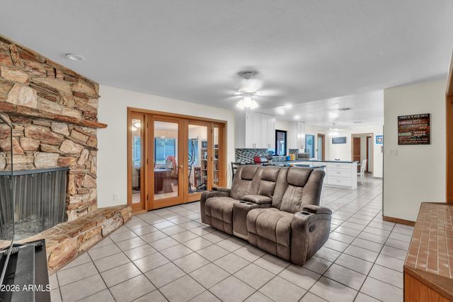 13201 N 64th Drive, Glendale, AZ 85304