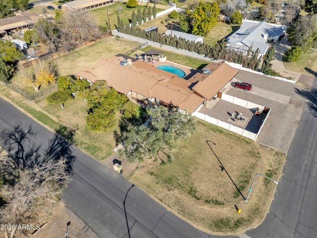 13201 N 64th Drive, Glendale, AZ 85304