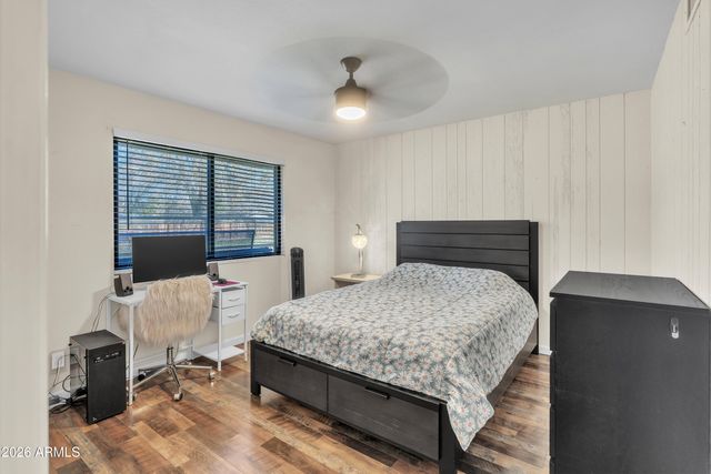 13201 N 64th Drive, Glendale, AZ 85304