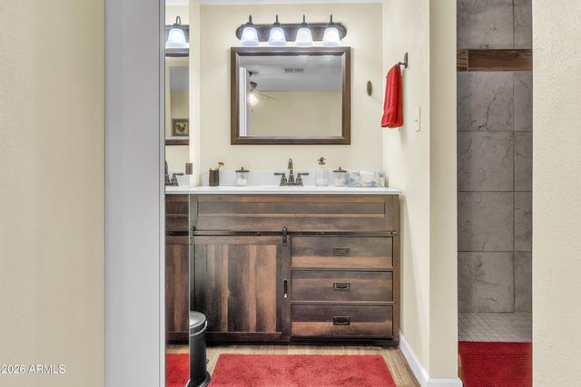 13201 N 64th Drive, Glendale, AZ 85304