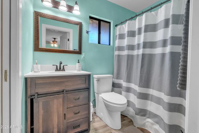 13201 N 64th Drive, Glendale, AZ 85304