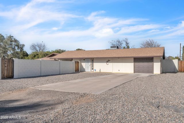 13201 N 64th Drive, Glendale, AZ 85304