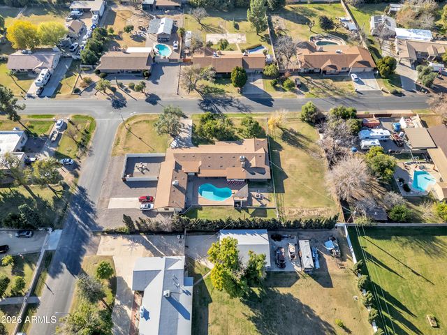 13201 N 64th Drive, Glendale, AZ 85304