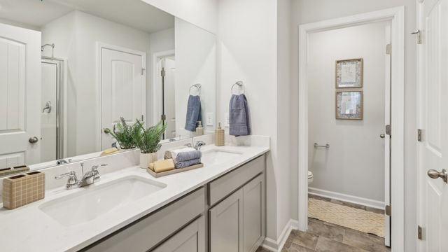 745 Ashbrook Drive, Lebanon, TN 37087