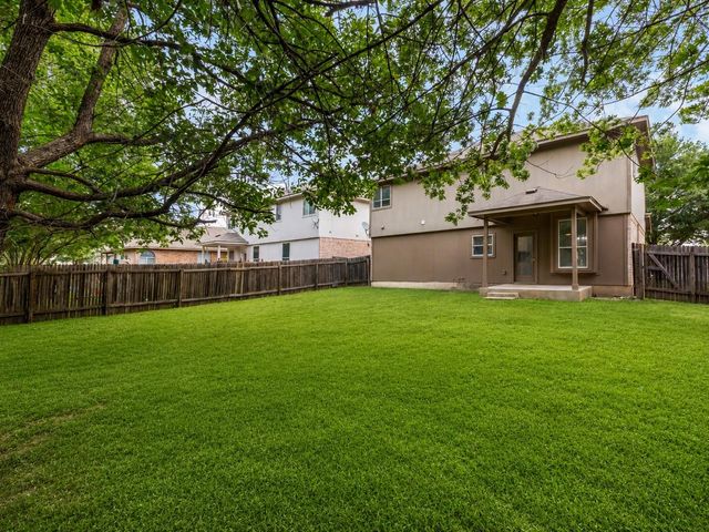 11816 Dave Silk DR, Austin, TX 78748