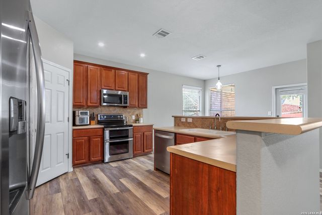 776 San Luis, New Braunfels, TX 78132