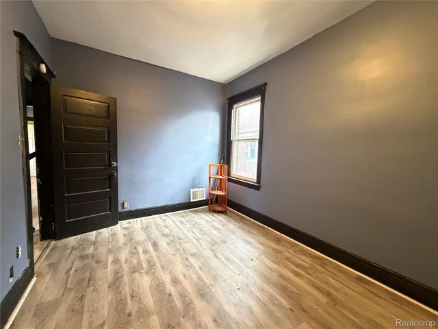 593 Owen Street, Detroit, MI 48202