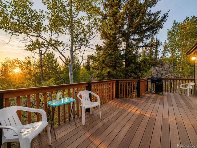 265 Bordenville Court, Jefferson, CO 80456