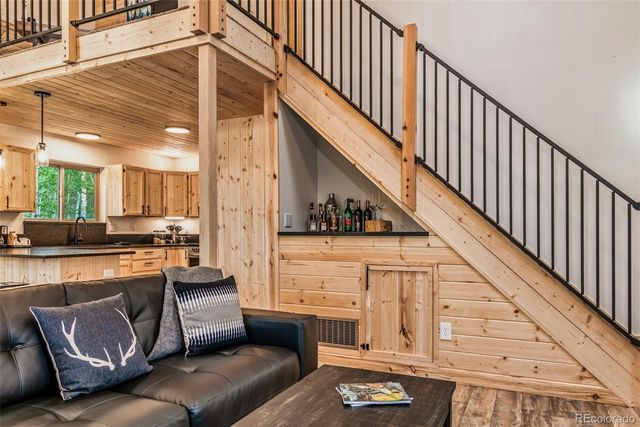 265 Bordenville Court, Jefferson, CO 80456