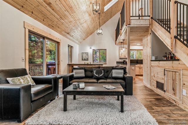 265 Bordenville Court, Jefferson, CO 80456