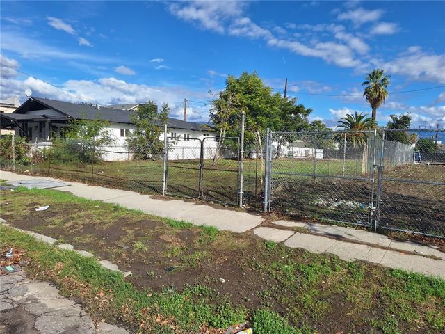 157 N J, San Bernardino, CA 92410