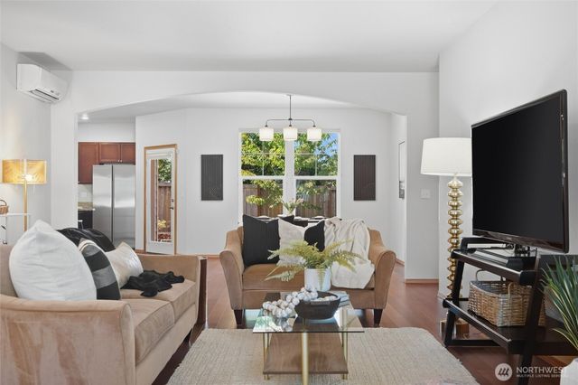 20267 Fortune Place NE, Poulsbo, WA 98370