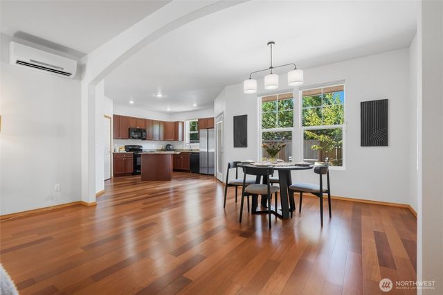 20267 Fortune Place NE, Poulsbo, WA 98370
