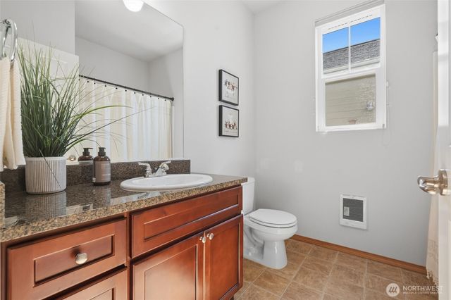 20267 Fortune Place NE, Poulsbo, WA 98370