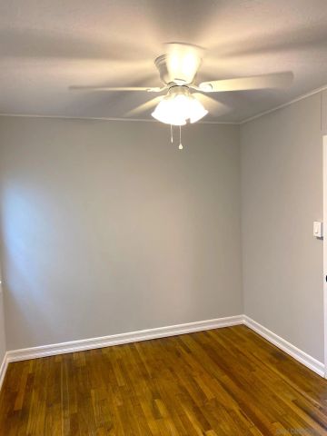 1216 Robinson Ave, San Diego, CA 92103