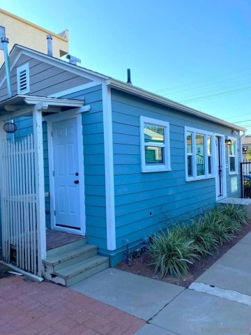1216 Robinson Ave, San Diego, CA 92103