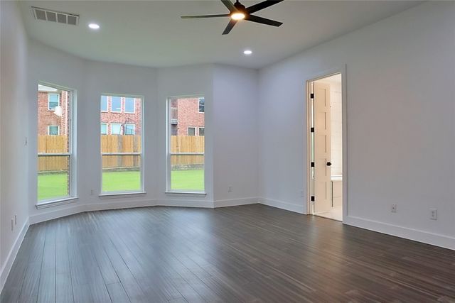 4008 Emery Avenue, Fort Worth, TX 76244