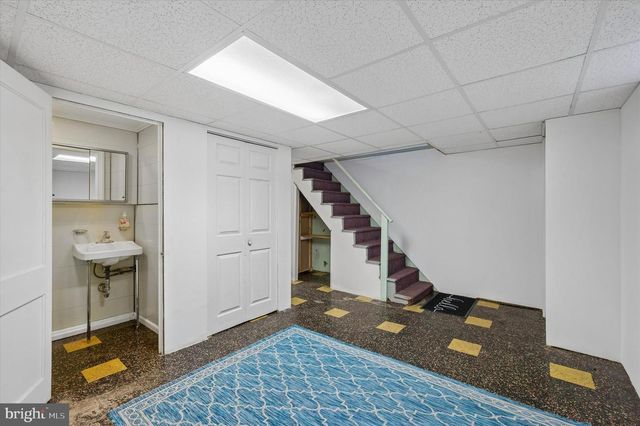 221 PARK DR, Glenolden, PA 19036