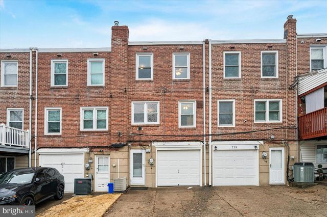 221 PARK DR, Glenolden, PA 19036