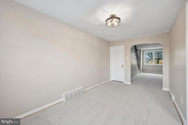 221 PARK DR, Glenolden, PA 19036