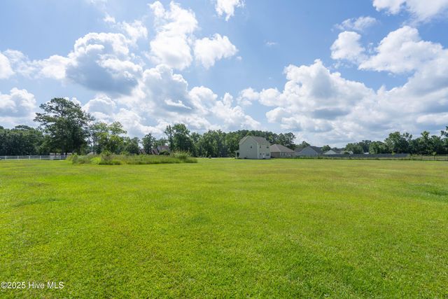 260 Sewell Road, Jacksonville, NC 28540