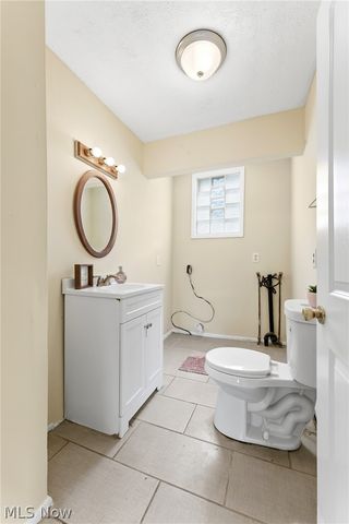 703 Arlington Avenue SW, Canton, OH 44706