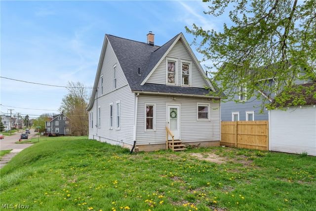703 Arlington Avenue SW, Canton, OH 44706