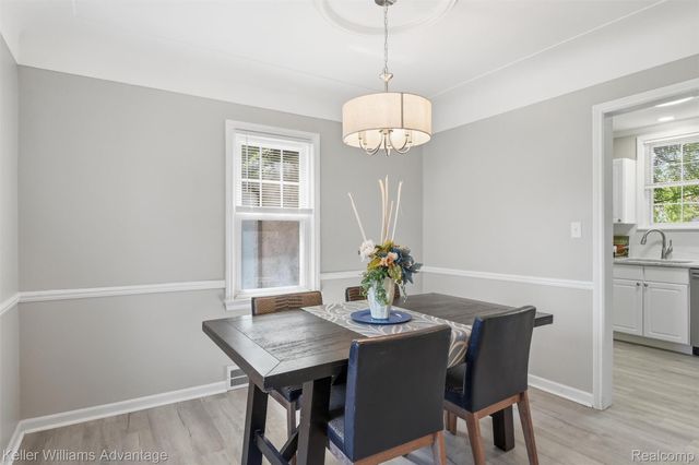 18689 Five Points Street, Redford Charter Township, MI 48240