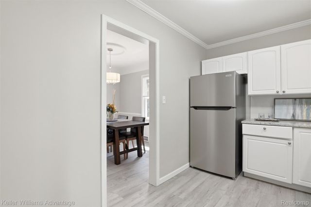 18689 Five Points Street, Redford Charter Township, MI 48240