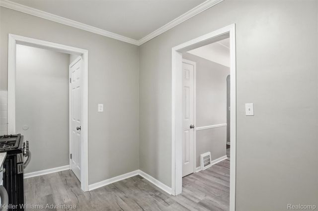 18689 Five Points Street, Redford Charter Township, MI 48240