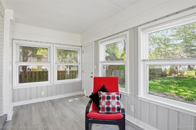 18689 Five Points Street, Redford Charter Township, MI 48240